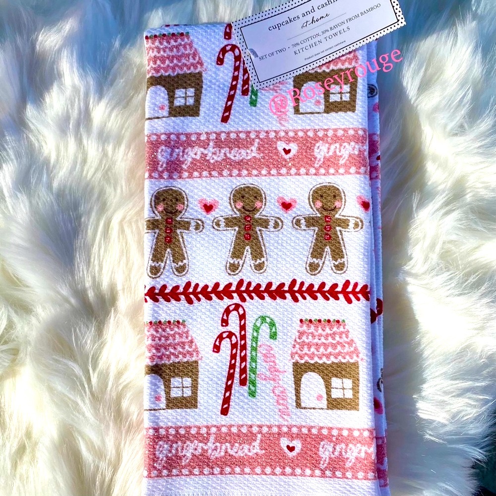 SOLD—NWT New Cupcakes & Cashmere Gingerbread Kitchen Towels, Set of 2